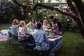 Alfresco Dining